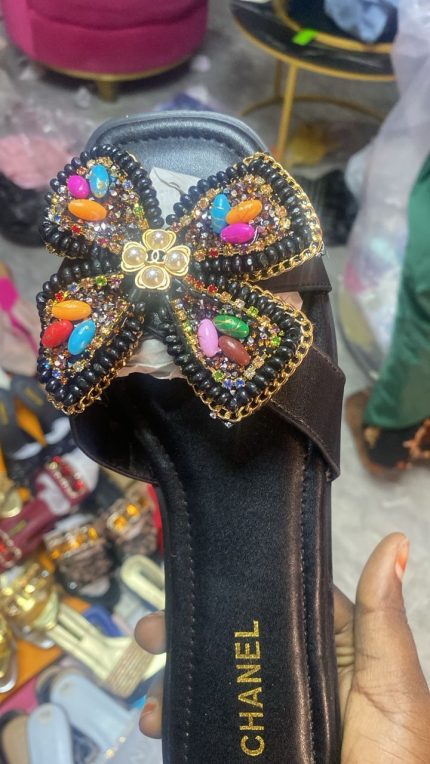 Shoe