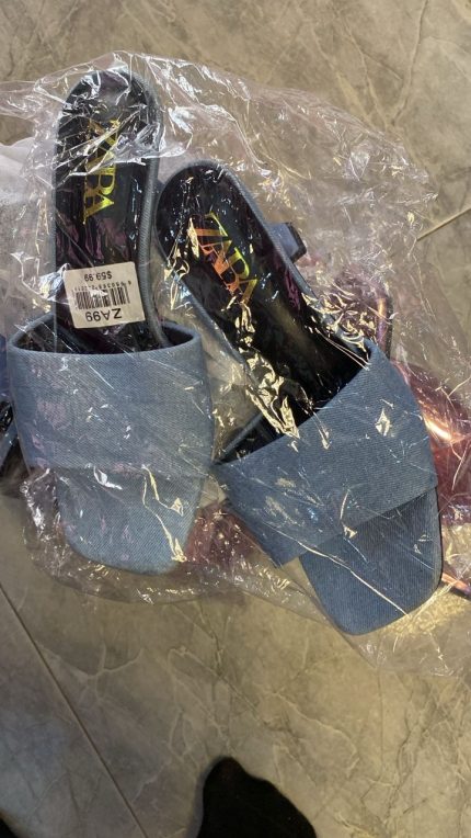 Shoe
