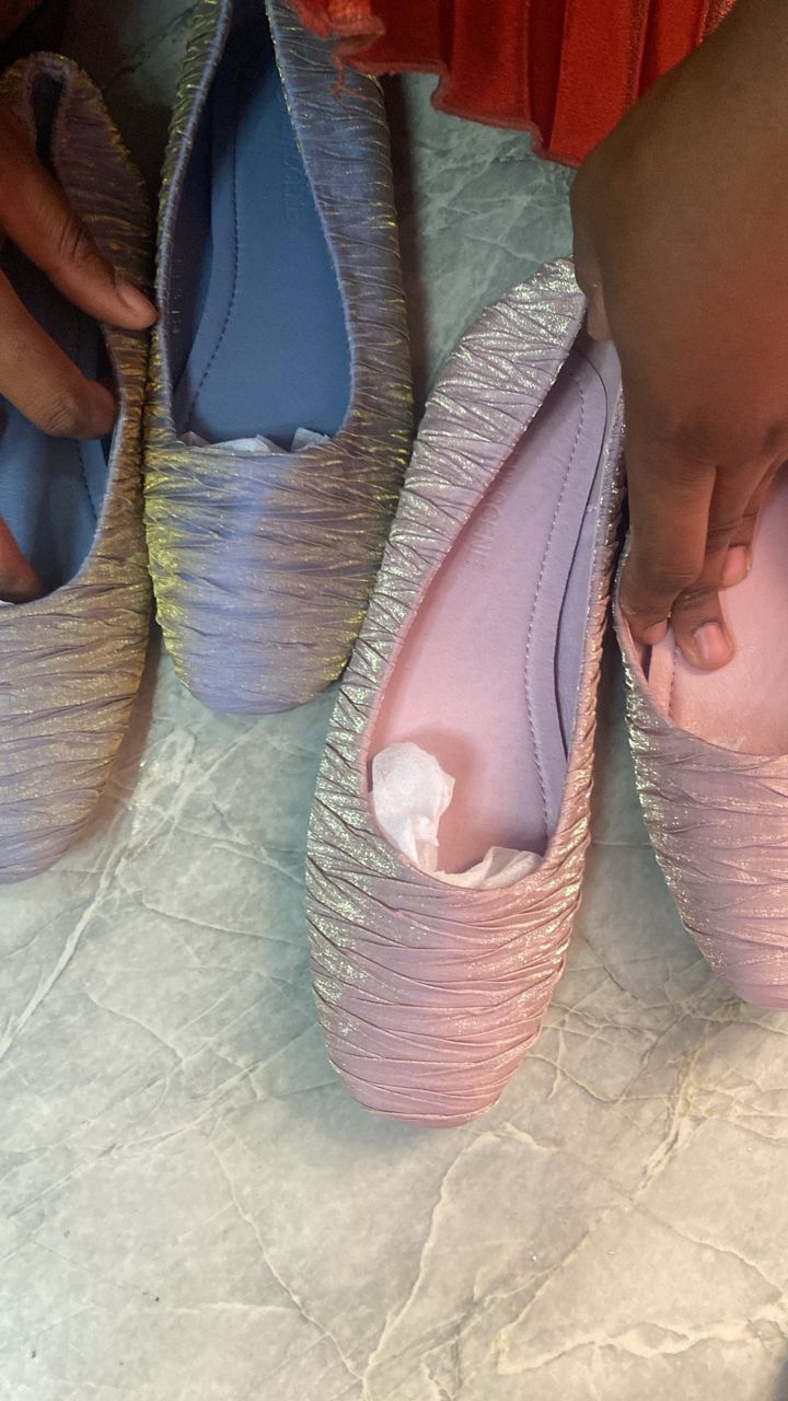 Shoe